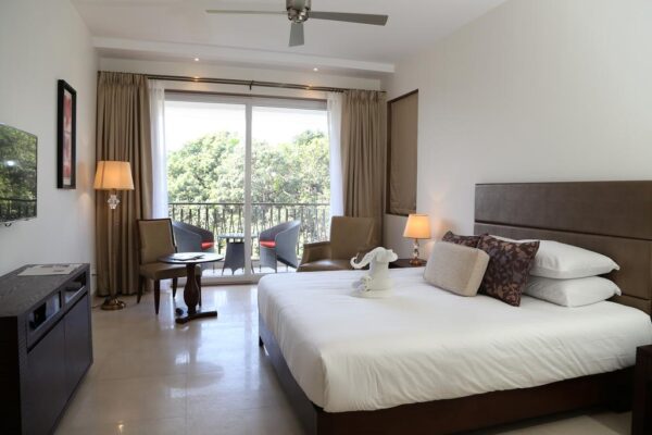 Lemon Tree Hotel Candolim - Image 8