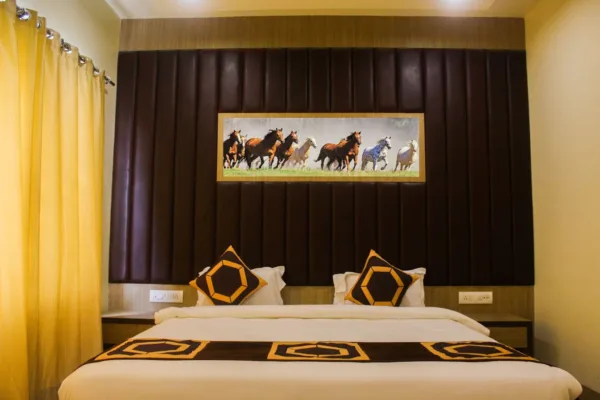 Solitaire Hotel & Resort - Image 6