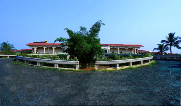 Kohinoor Samudra Beach Resort - Image 5