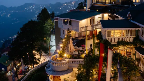 Udaan Dekeling Resort Darjeeling - Image 2