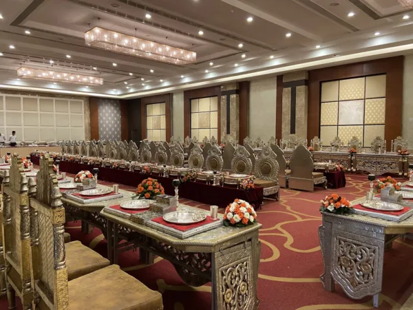 Sayaji Hotel - Image 13