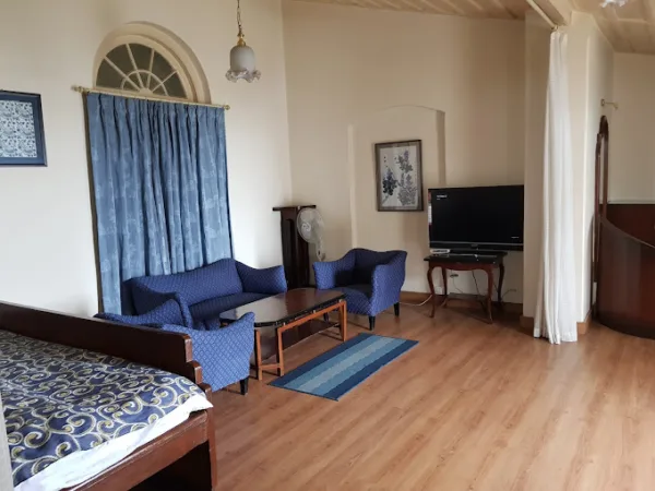 Hotel Padmini Nivas - Image 7