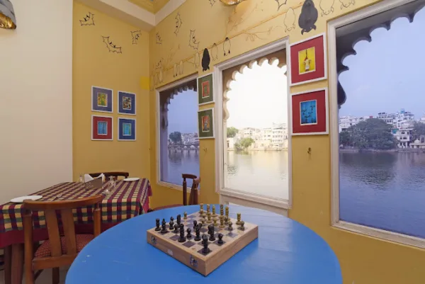 Hotel Sarovar - A Boutique Lake Facing Hotel On Lake Pichola - Image 6